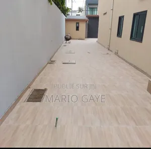 10chbre Duplex dans Mario, Cocody à Vendre
