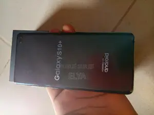 Neuf Samsung Galaxy S10 Plus 512 GB Noir