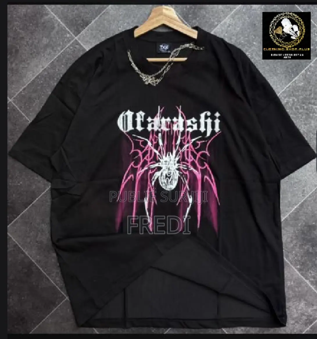 T-Shirt Chic Et Élégant De Qualité