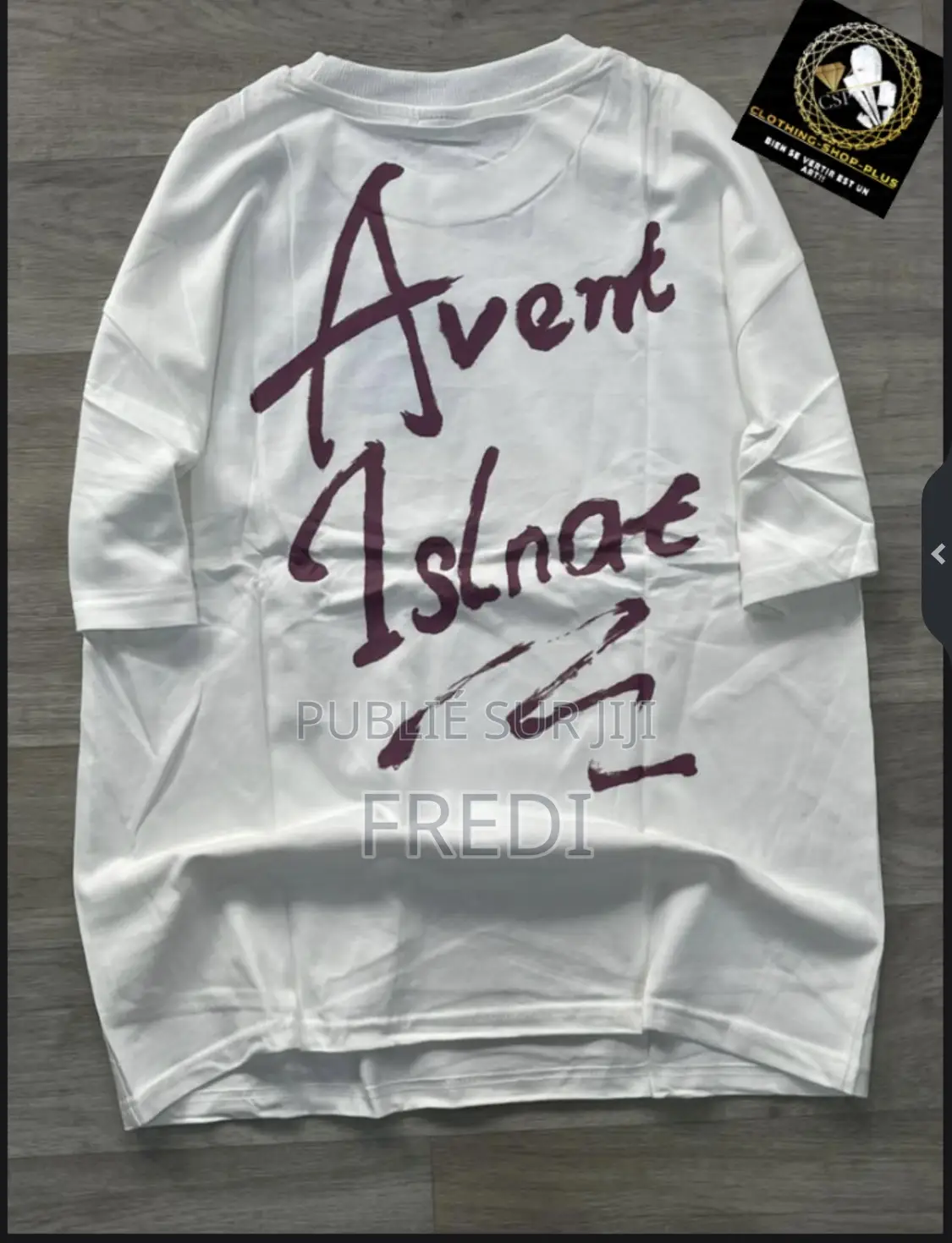 T-Shirt Chic Et Élégant De Qualité