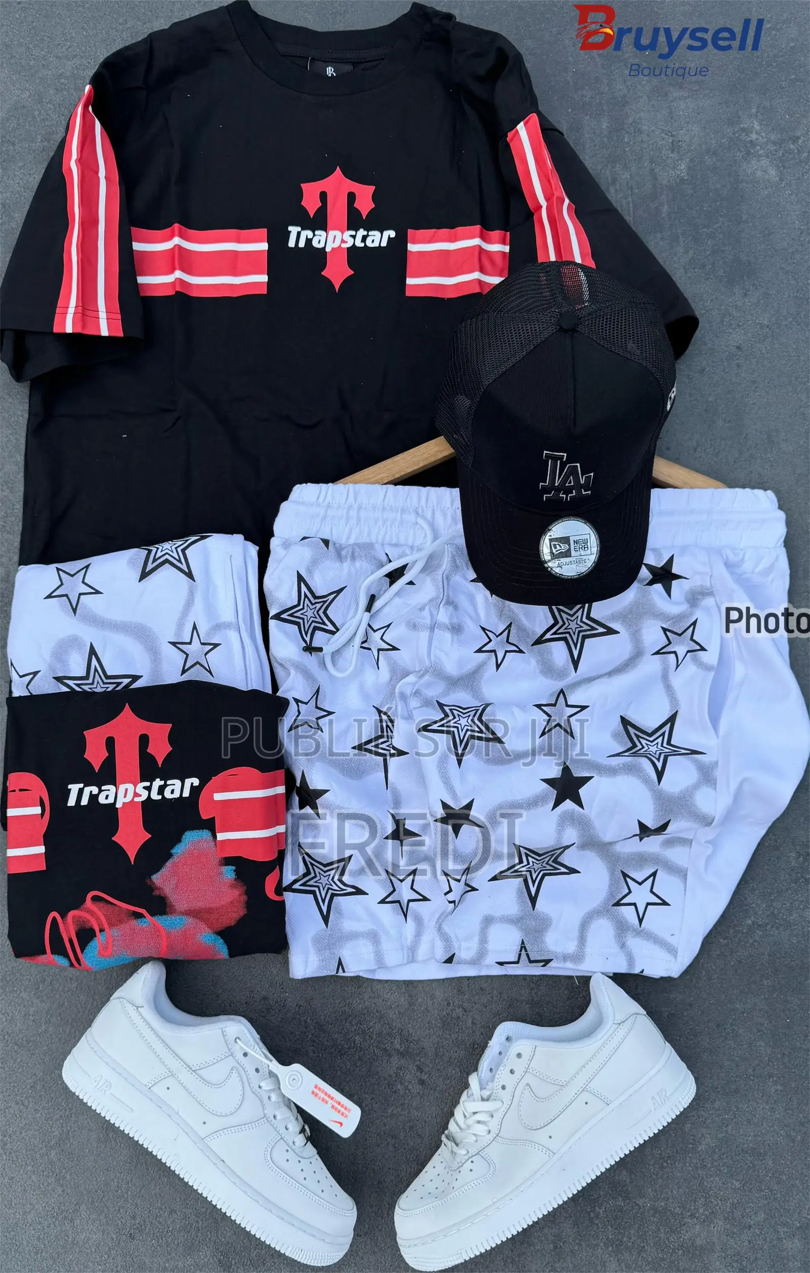 Complet Homme Chic Et Élégant De Qualité