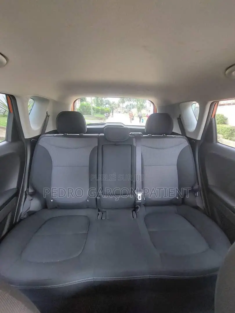 Kia Soul 2019 Orange