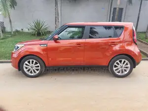 Kia Soul 2019 Orange