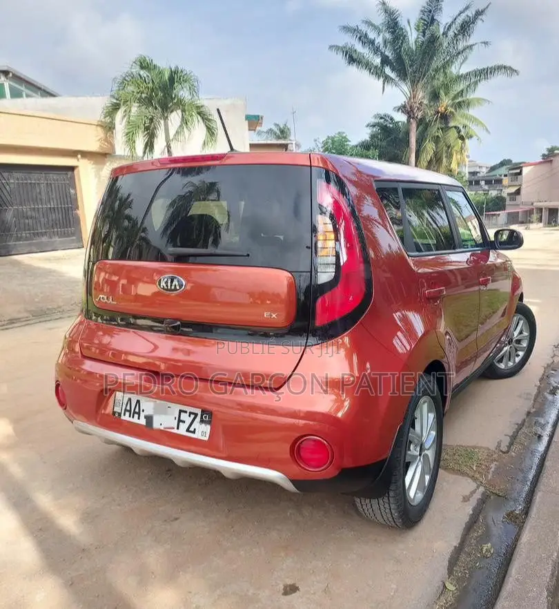 Kia Soul 2019 Orange