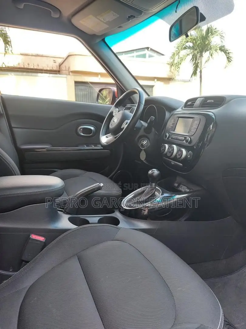 Kia Soul 2019 Orange