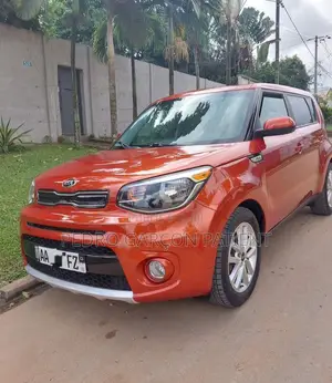 Kia Soul 2019 Orange