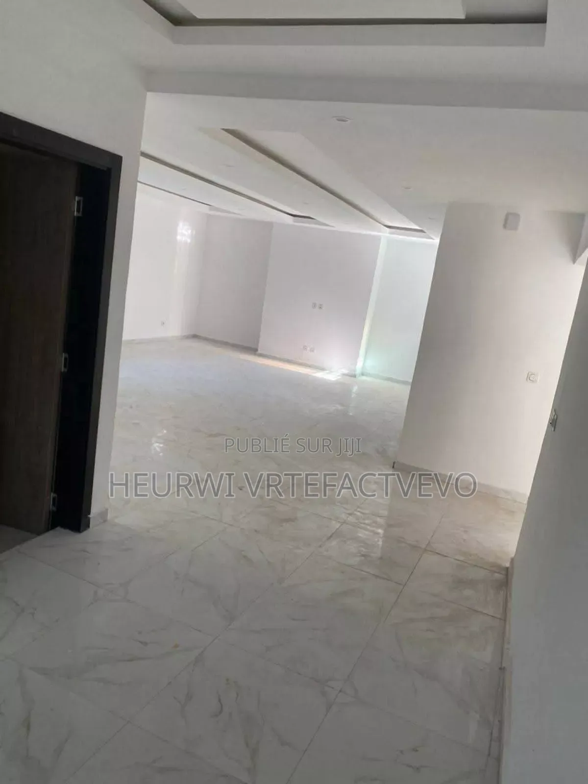 4chbre Duplex dans Isma Immobilier, Cocody à Louer