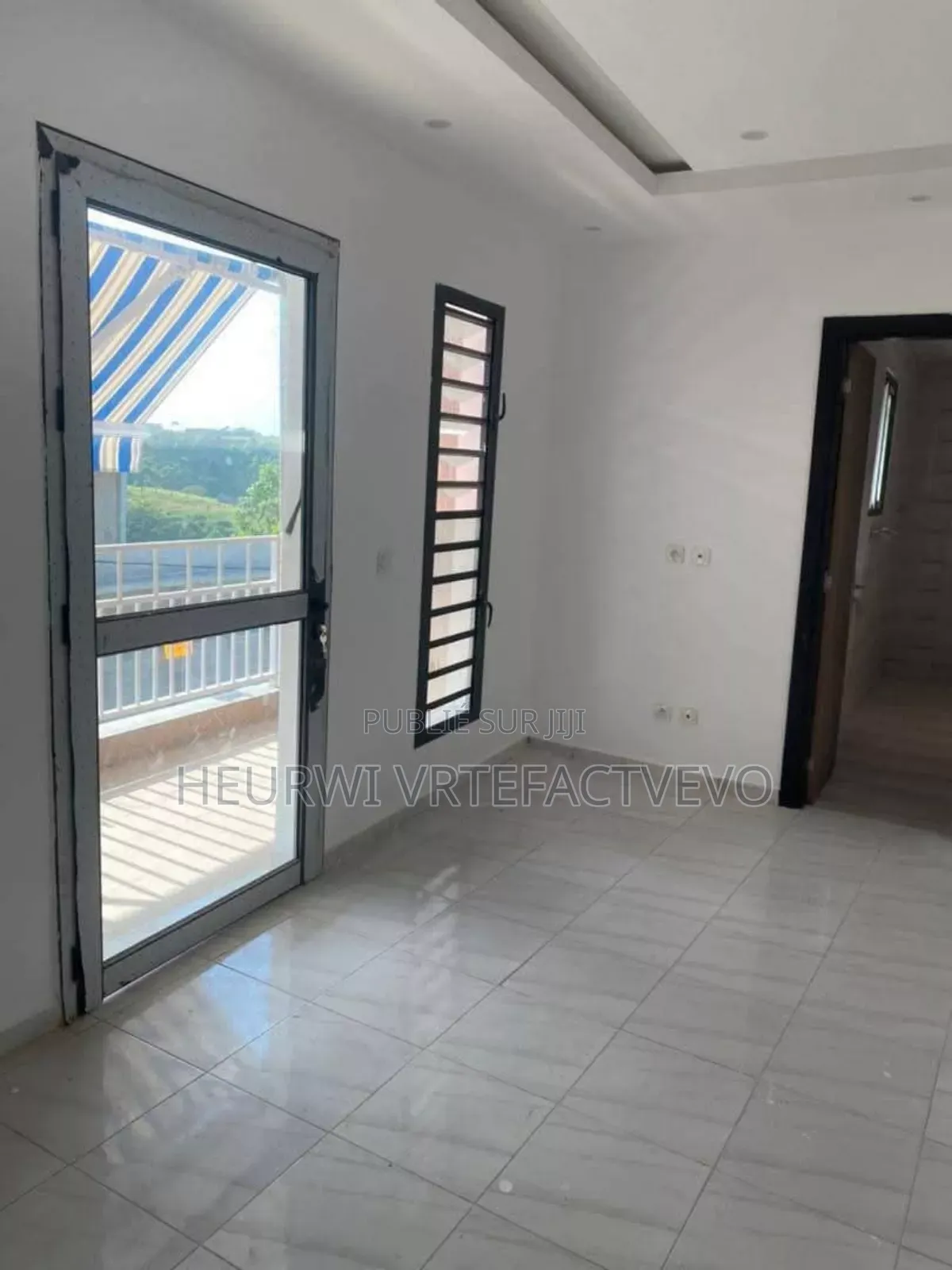 4chbre Duplex dans Isma Immobilier, Cocody à Louer