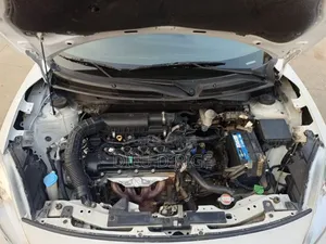 New Suzuki Dzire 2023 Gris