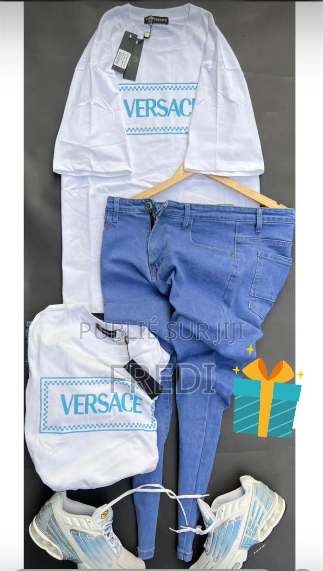 Complet Homme Chic Et Élégant De Qualité