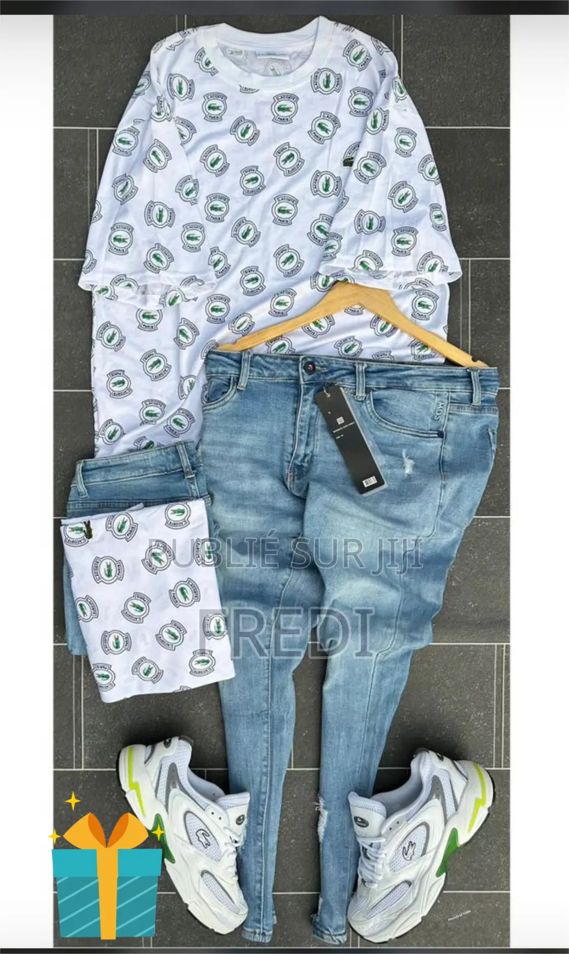 Complet Homme Chic Et Élégant De Qualité