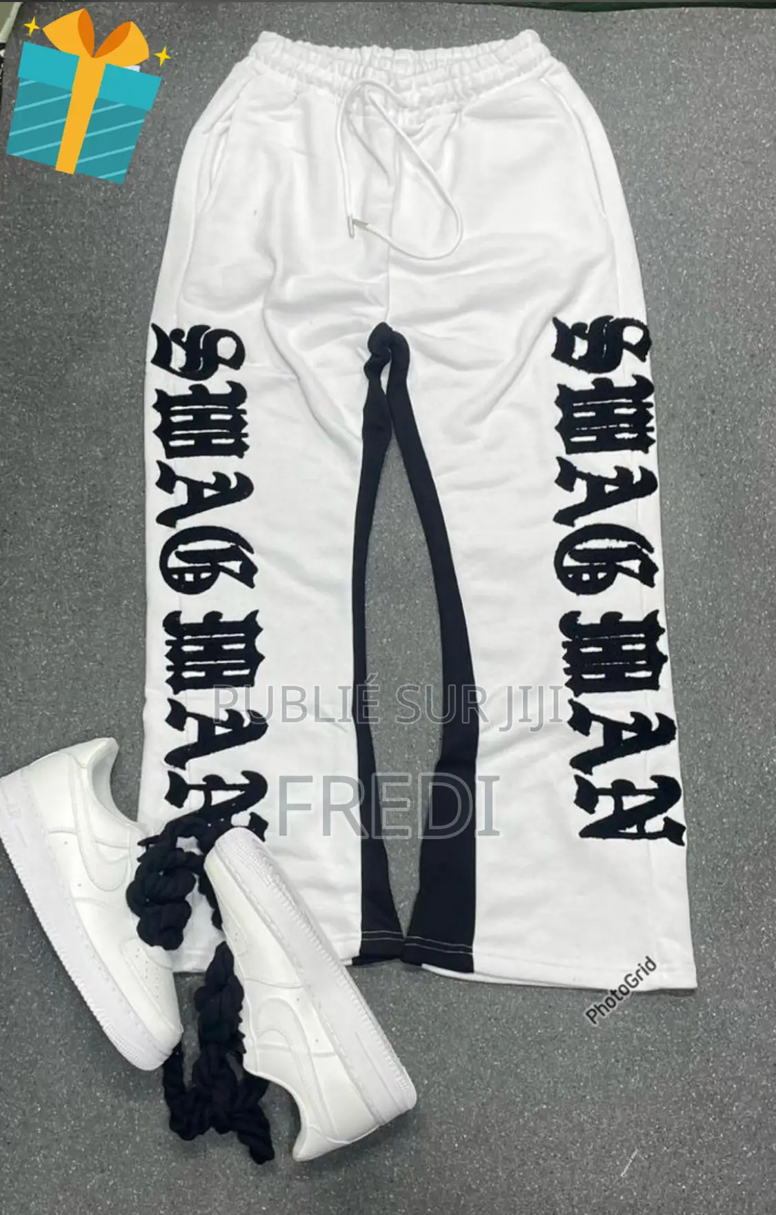 Complet Homme Chic Et Élégant De Qualité