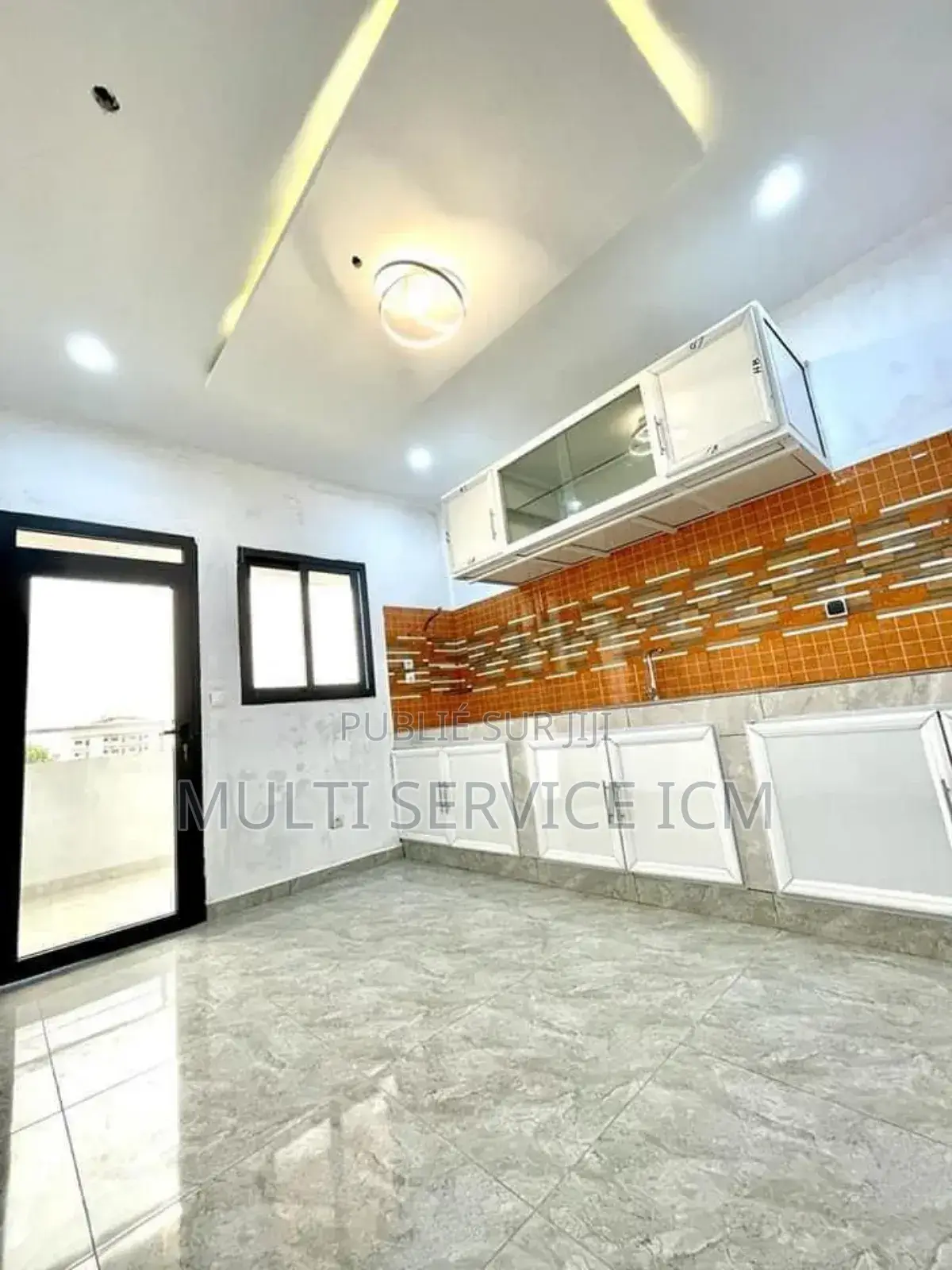 4chbre Appartement dans Icm Immobilier, Cocody à Louer