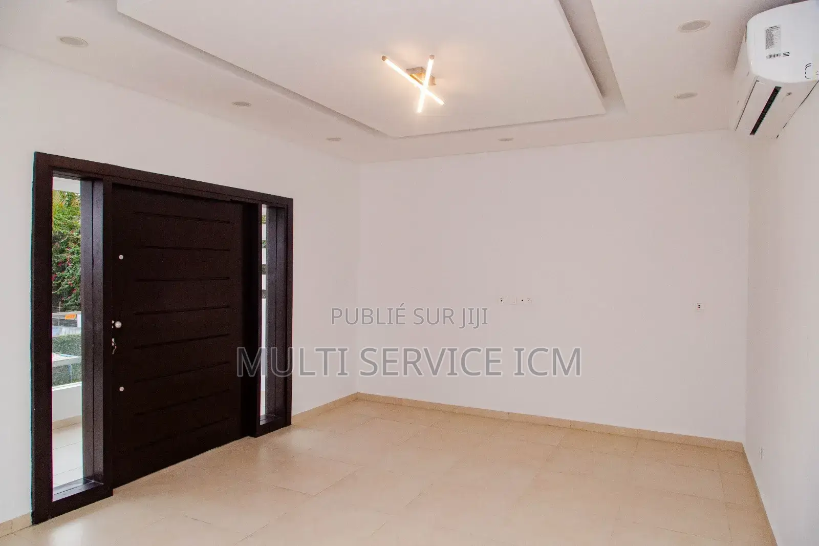 8chbre Duplex dans Ismaël Coulibaly, Cocody à Louer