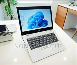 Photo - Ordinateur portable HP 14-dq1088wm 8GB Intel Core i5 SSHD+SSD 256GB