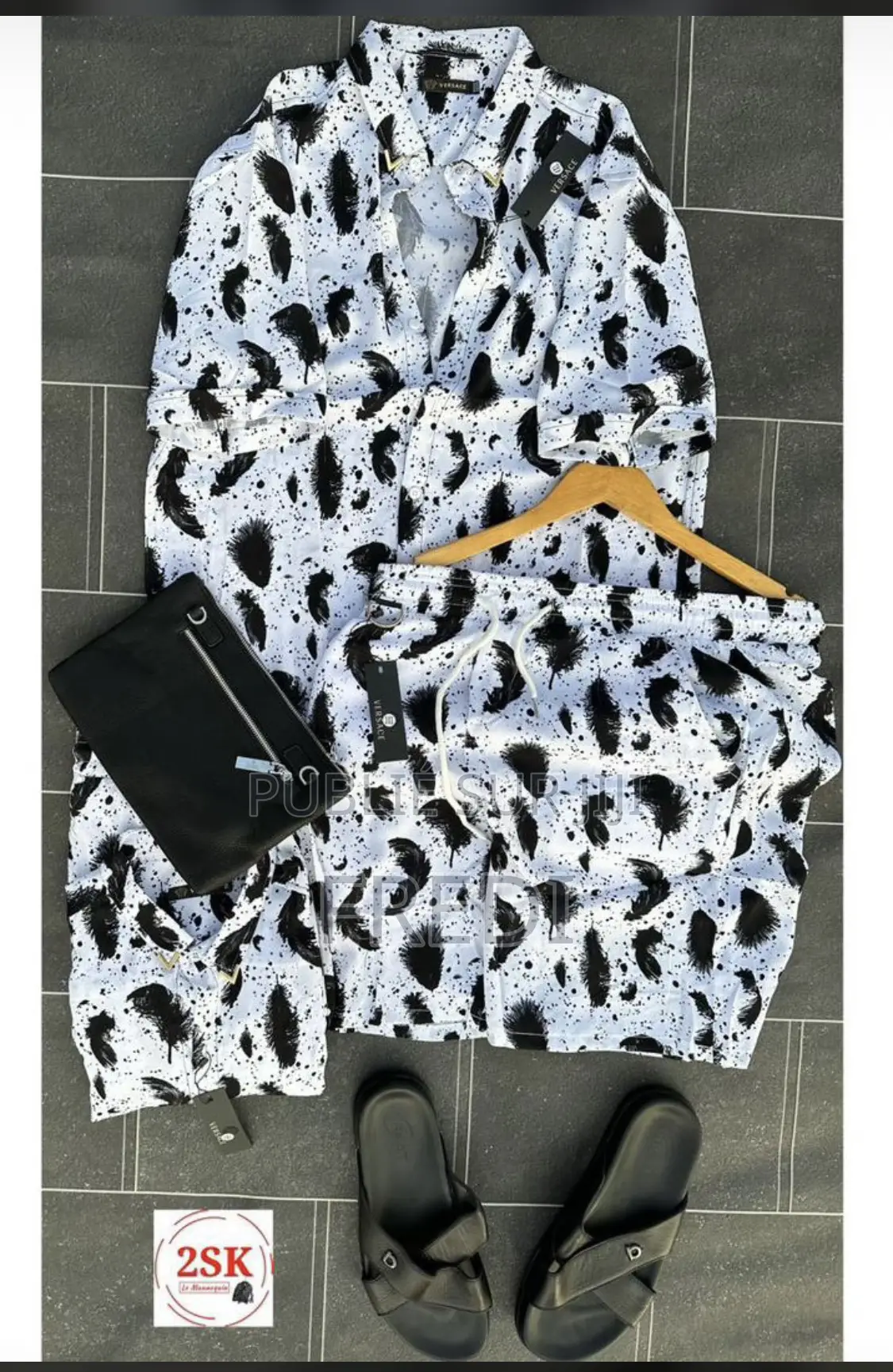 Complet Homme Chic Et Élégant
