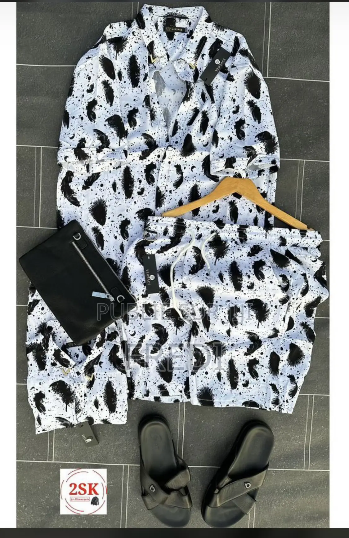 Complet Homme Chic Et Élégant