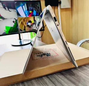 New HP EliteBook X360 1030 G2 8GB Intel Core I5 SSD 256GB