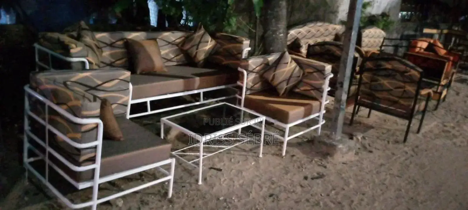 Solide, Confortable , Élégant Et Moins Cher N