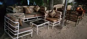 Solide, Confortable , Élégant Et Moins Cher N