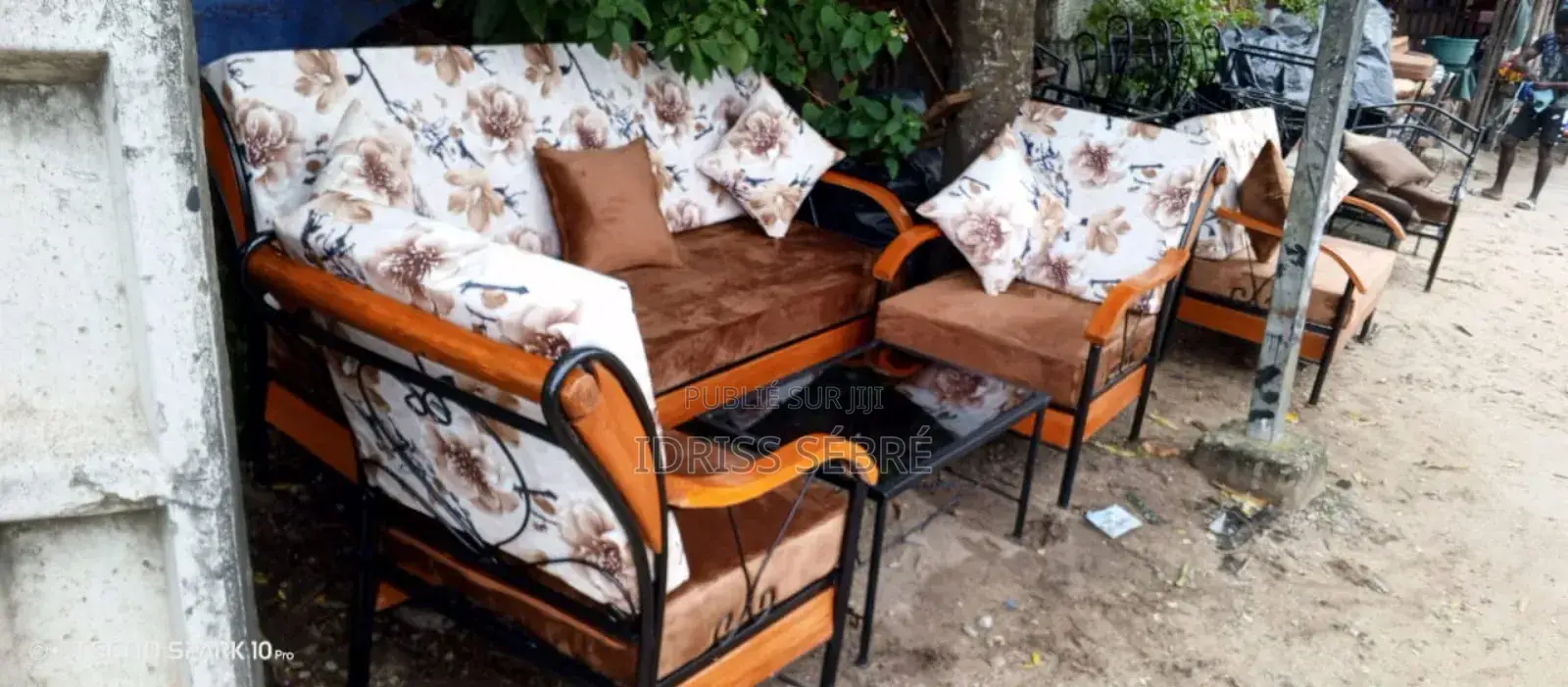 Solide, Confortable , Élégant Et Moins Cher N