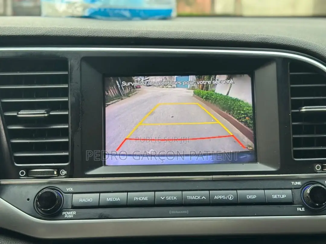 Hyundai Elantra 2017 Beige