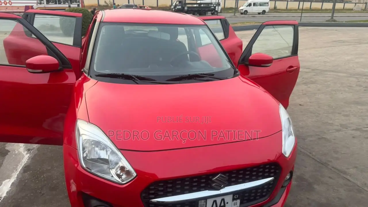 Suzuki Swift 2022 Rouge