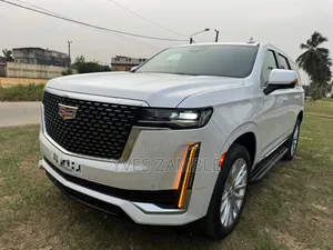 Cadillac Escalade 2023 Beige