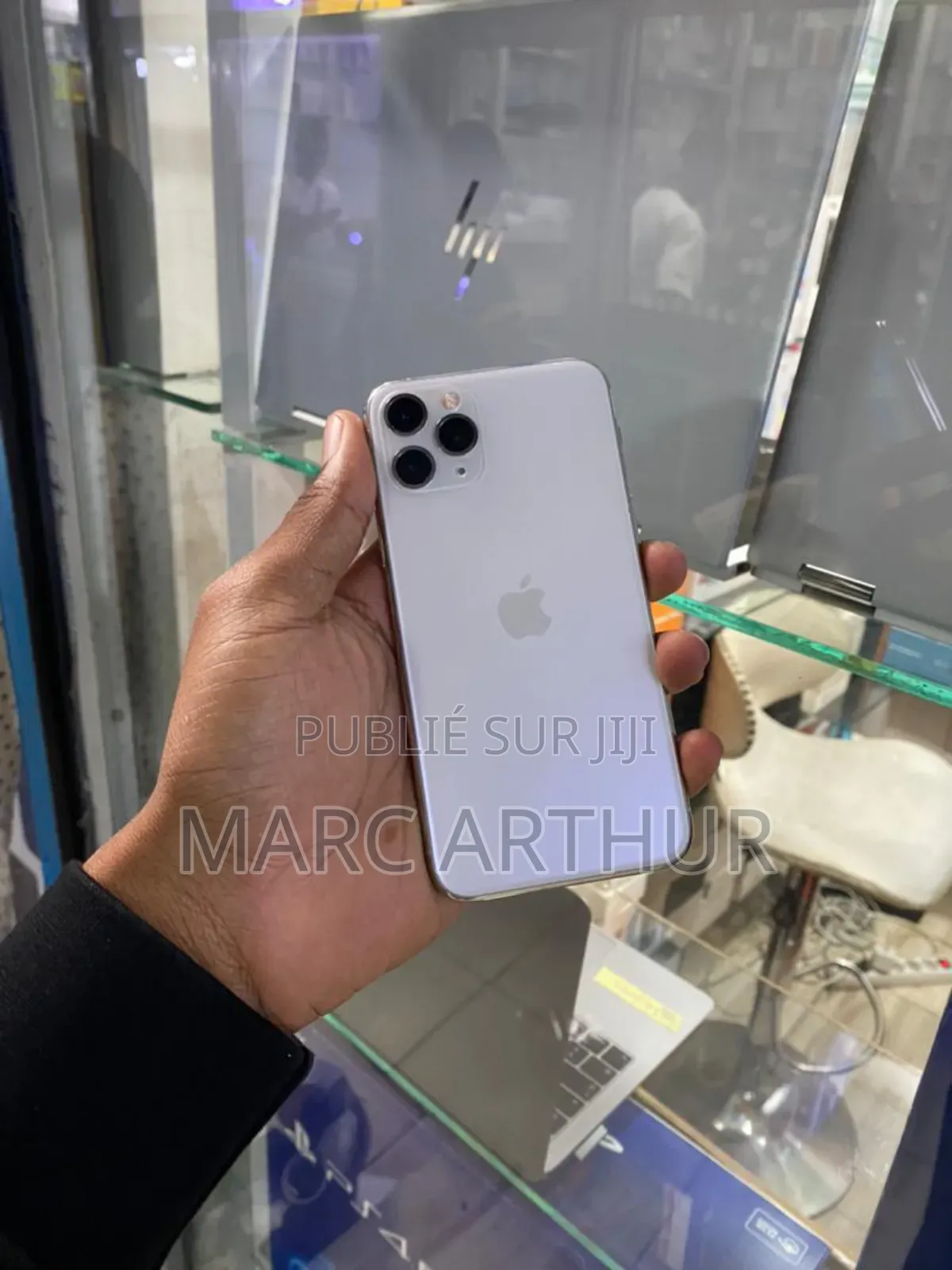 New Pomme iPhone 11 Pro 64 GB Blanc