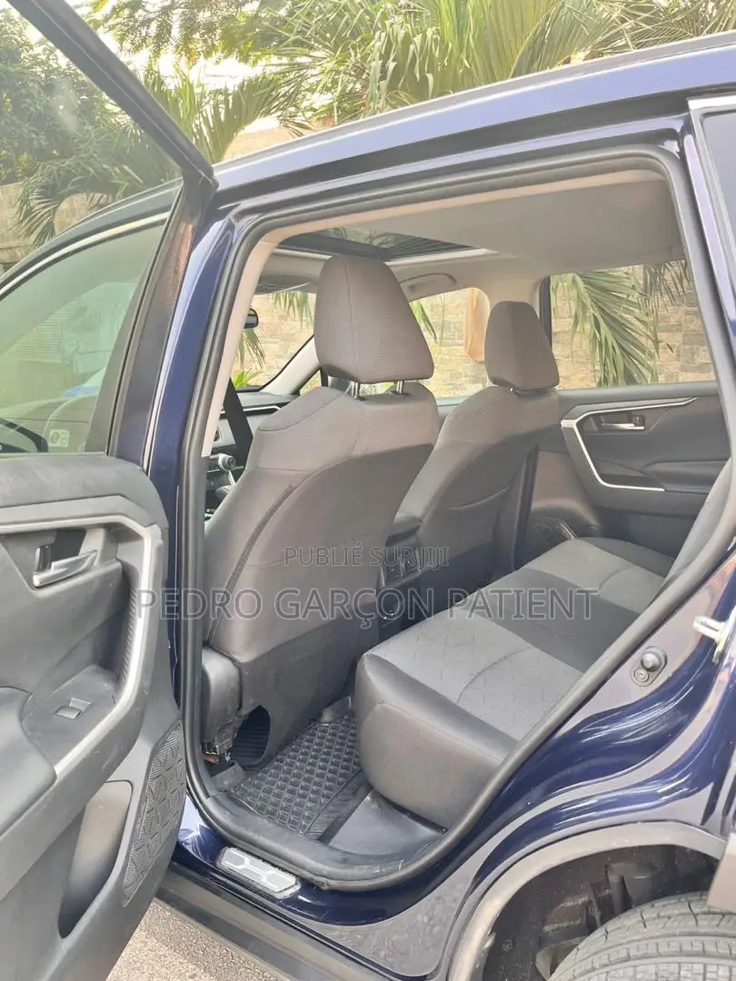Toyota RAV4 2020 Bleu