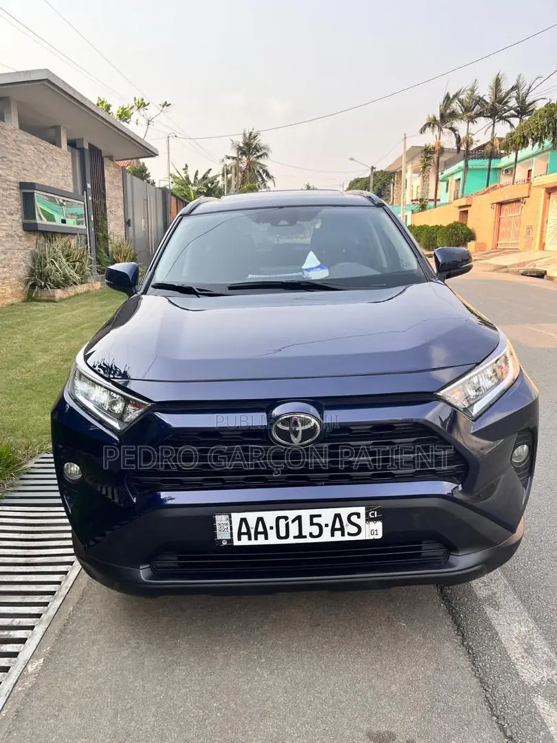 Toyota RAV4 2020 Bleu