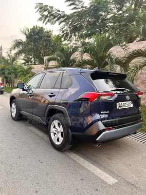 Toyota RAV4 2020 Bleu