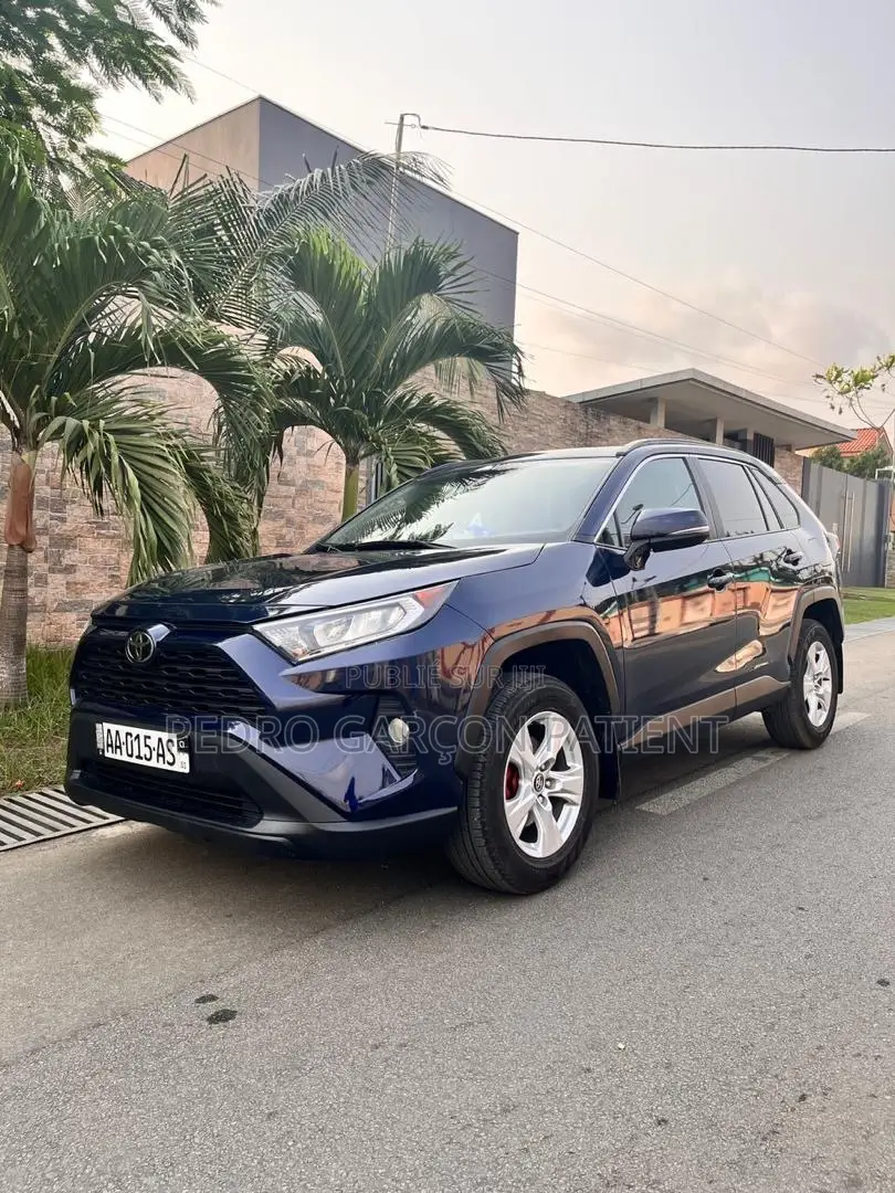 Toyota RAV4 2020 Bleu