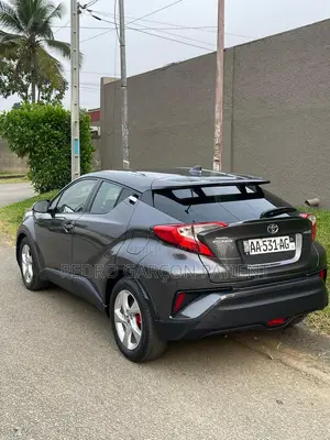 Toyota C-HR 2018 Gris
