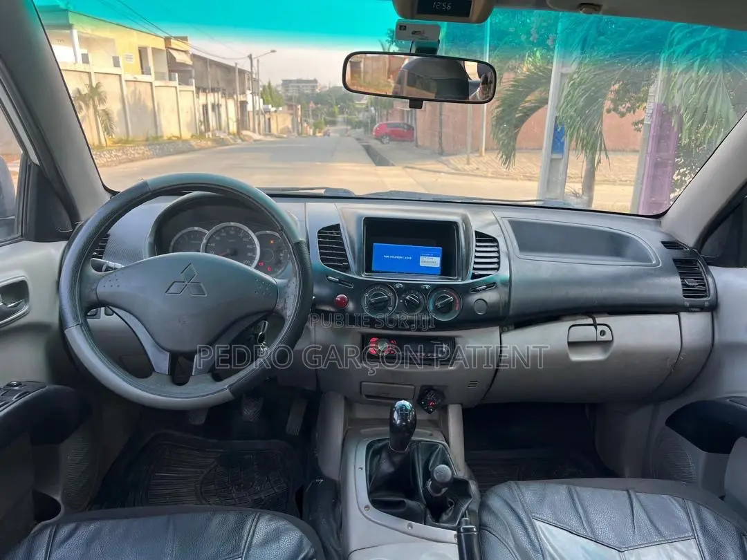 Mitsubishi L200 2015 Blanc