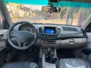 Mitsubishi L200 2015 Blanc