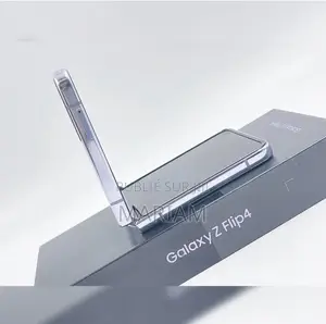 New Samsung Galaxy Z Flip4 256 GB Violet