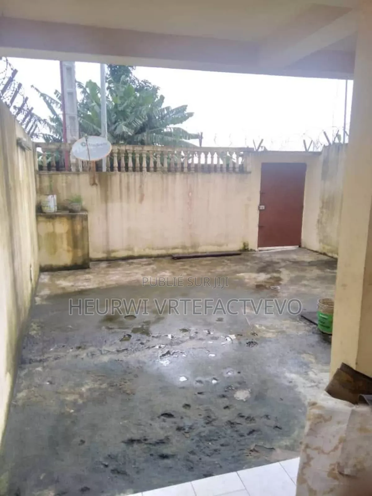 3chbre Duplex dans Yozalem Business, Cocody à Vendre