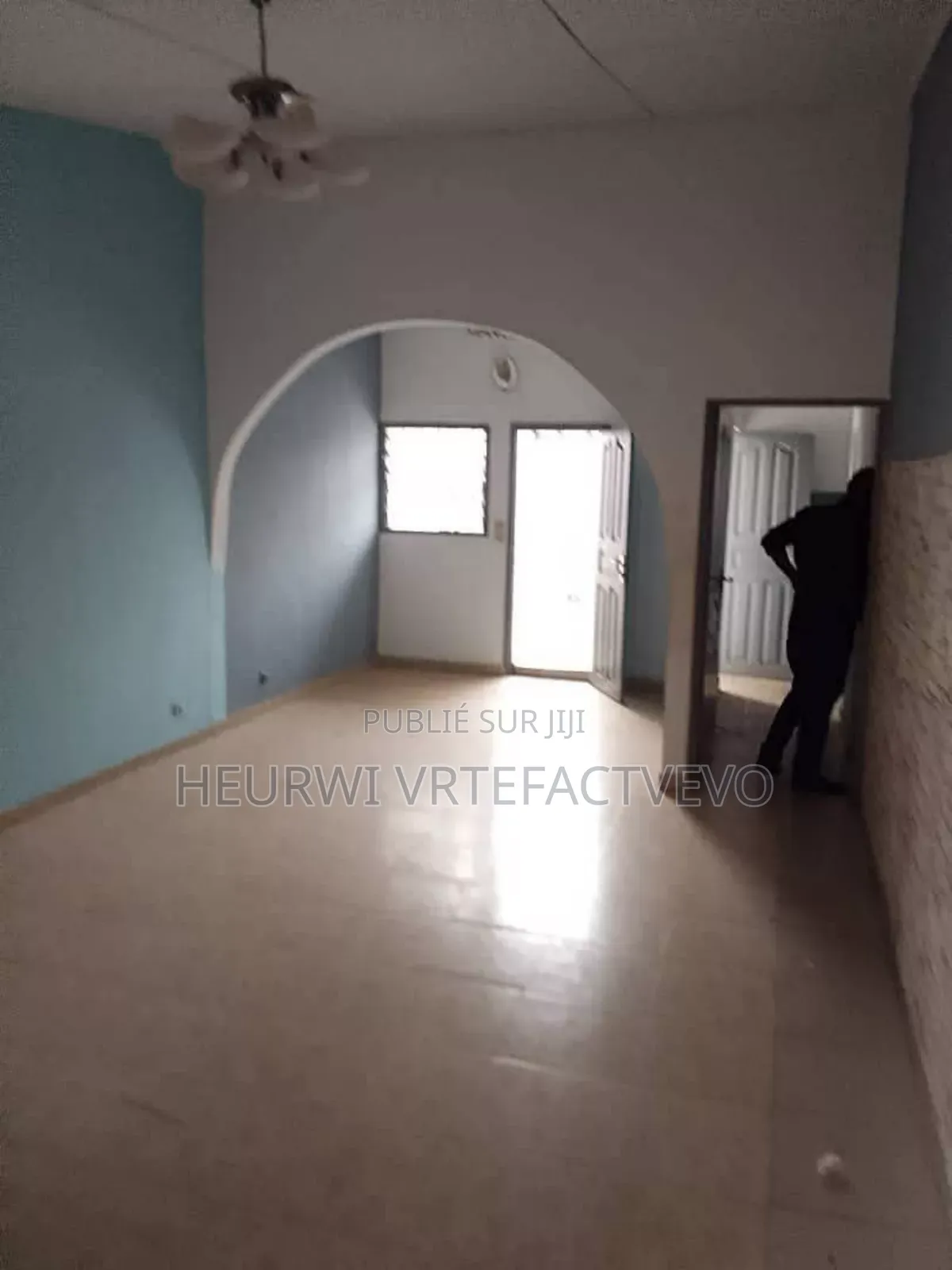 3chbre Duplex dans Yozalem Business, Cocody à Vendre