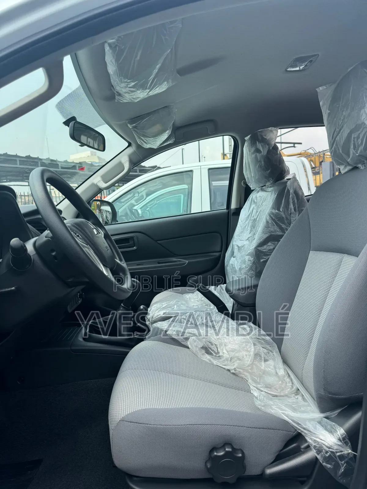 New Mitsubishi L200 2024 Blanc