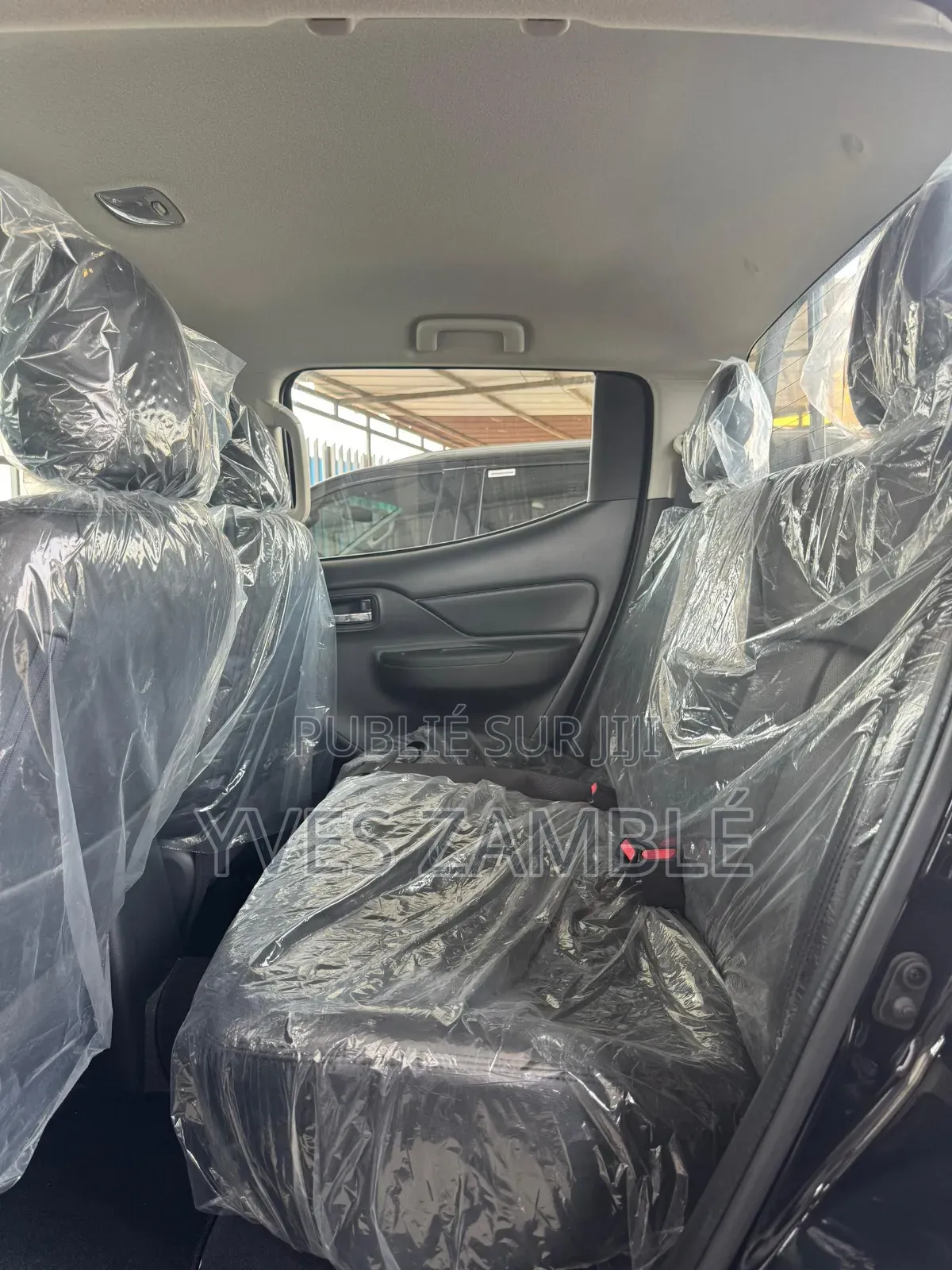 New Mitsubishi L200 2024 Noir