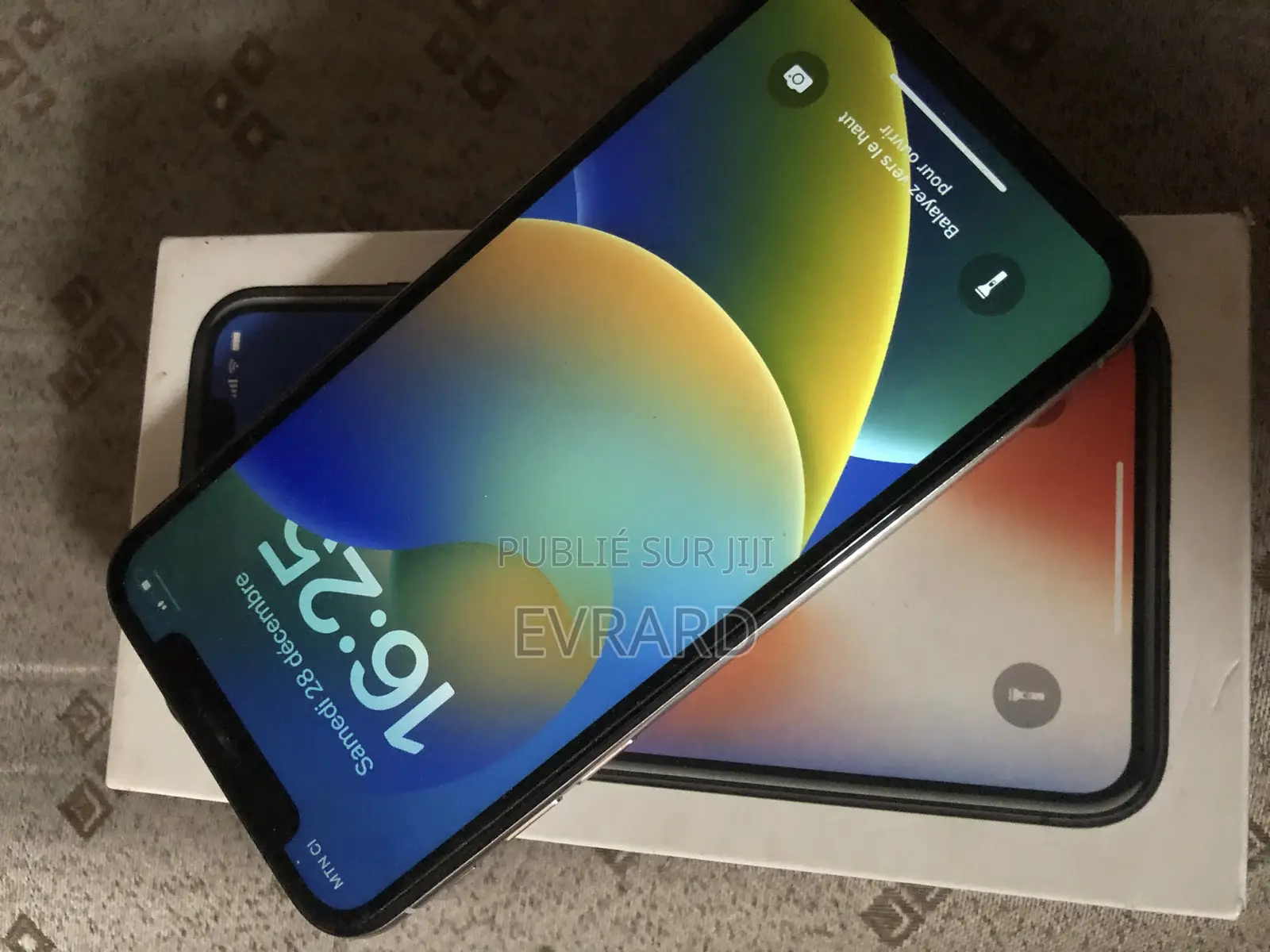 Apple iPhone X 64 GB Blanc