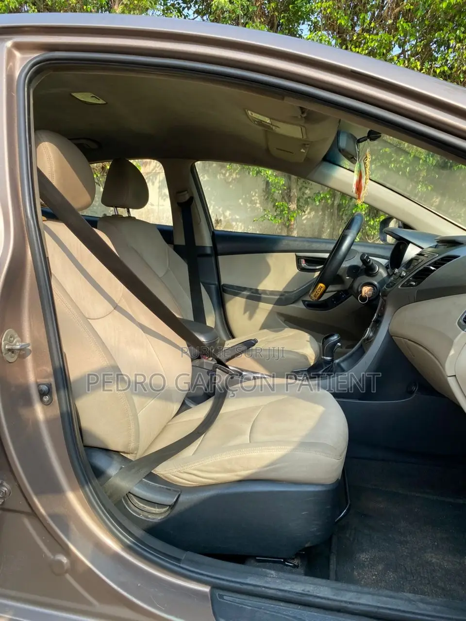 Hyundai Elantra 2015 Gris