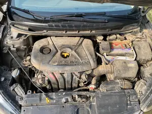 Hyundai Elantra 2015 Gris