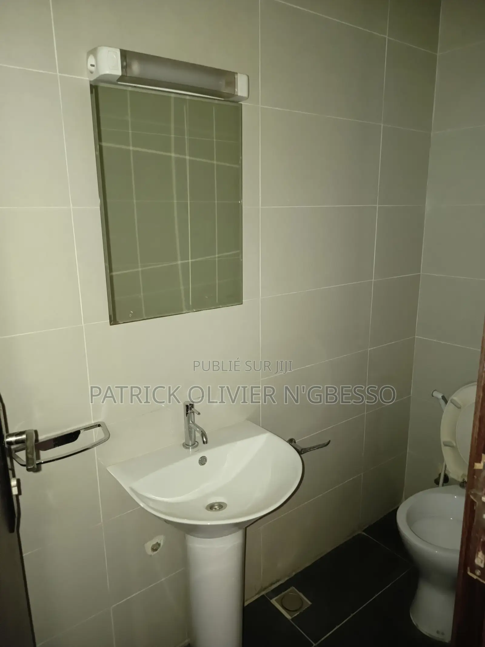3chbre Appartement dans Appartement 4 Pièces, Cocody à Louer