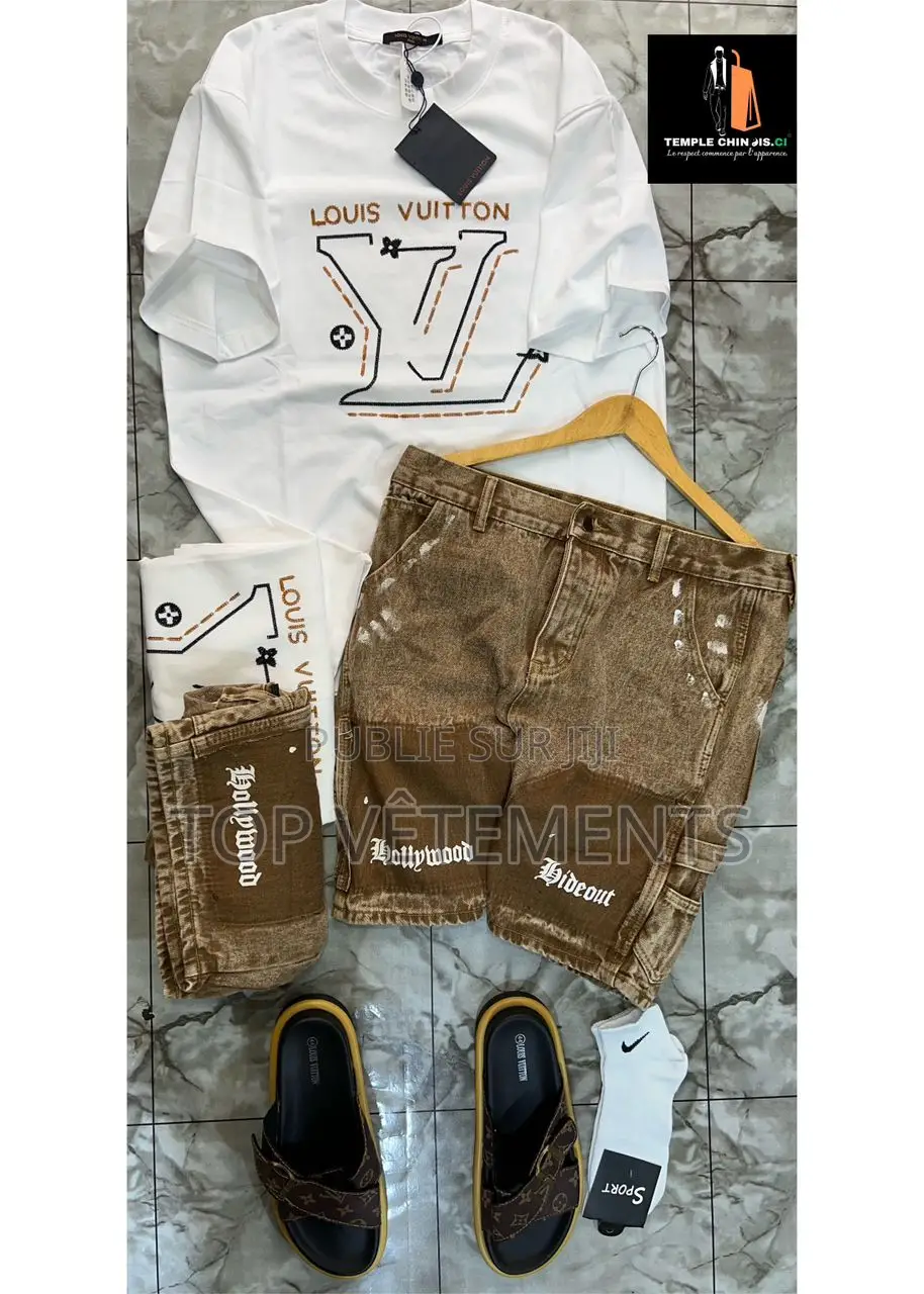 Nouvelle Collection De Complet Haut Et Bas Seulement