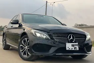 Mercedes-Benz C300 2020 Noir