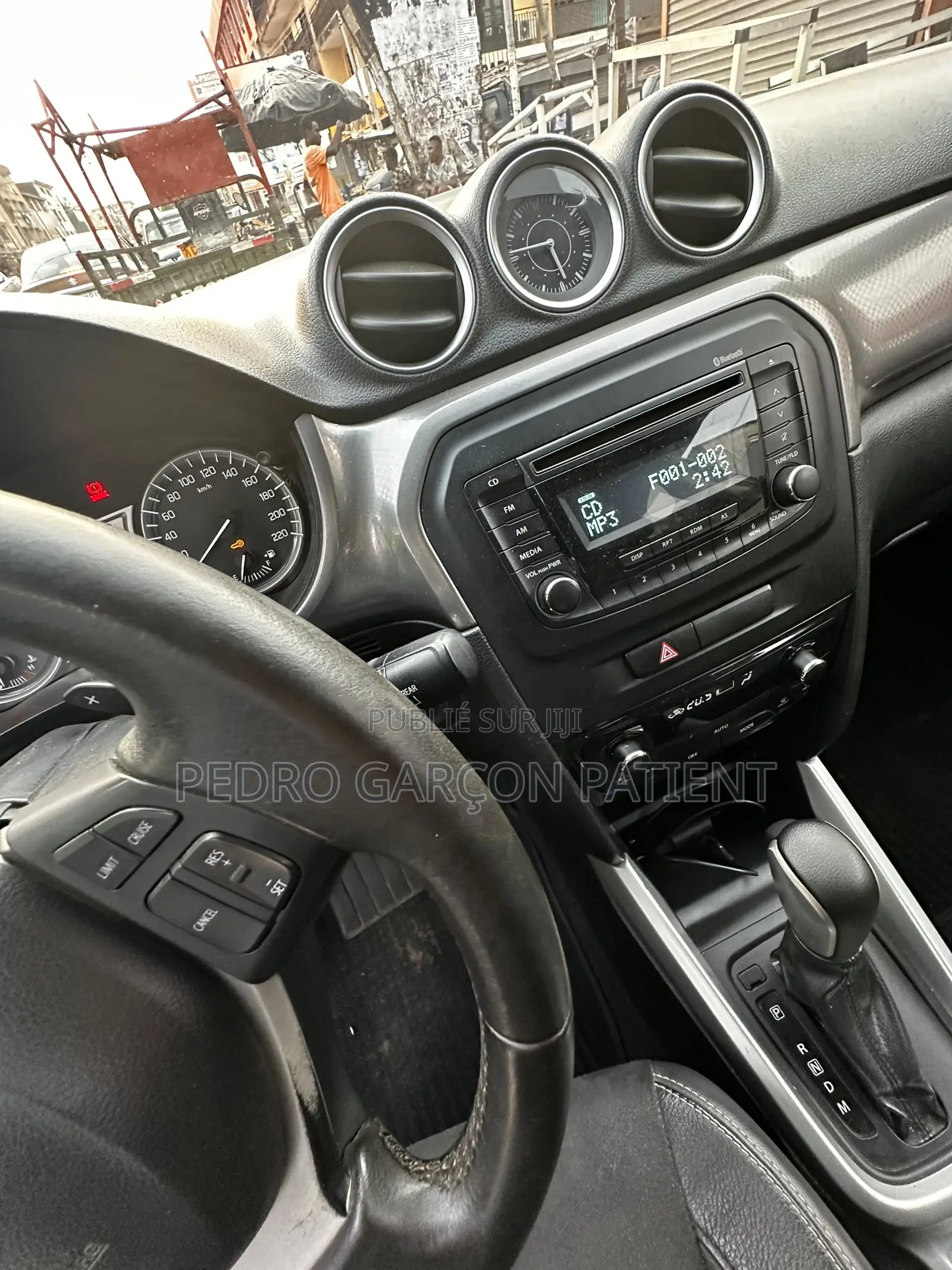 Suzuki Vitara 2018 Bleu