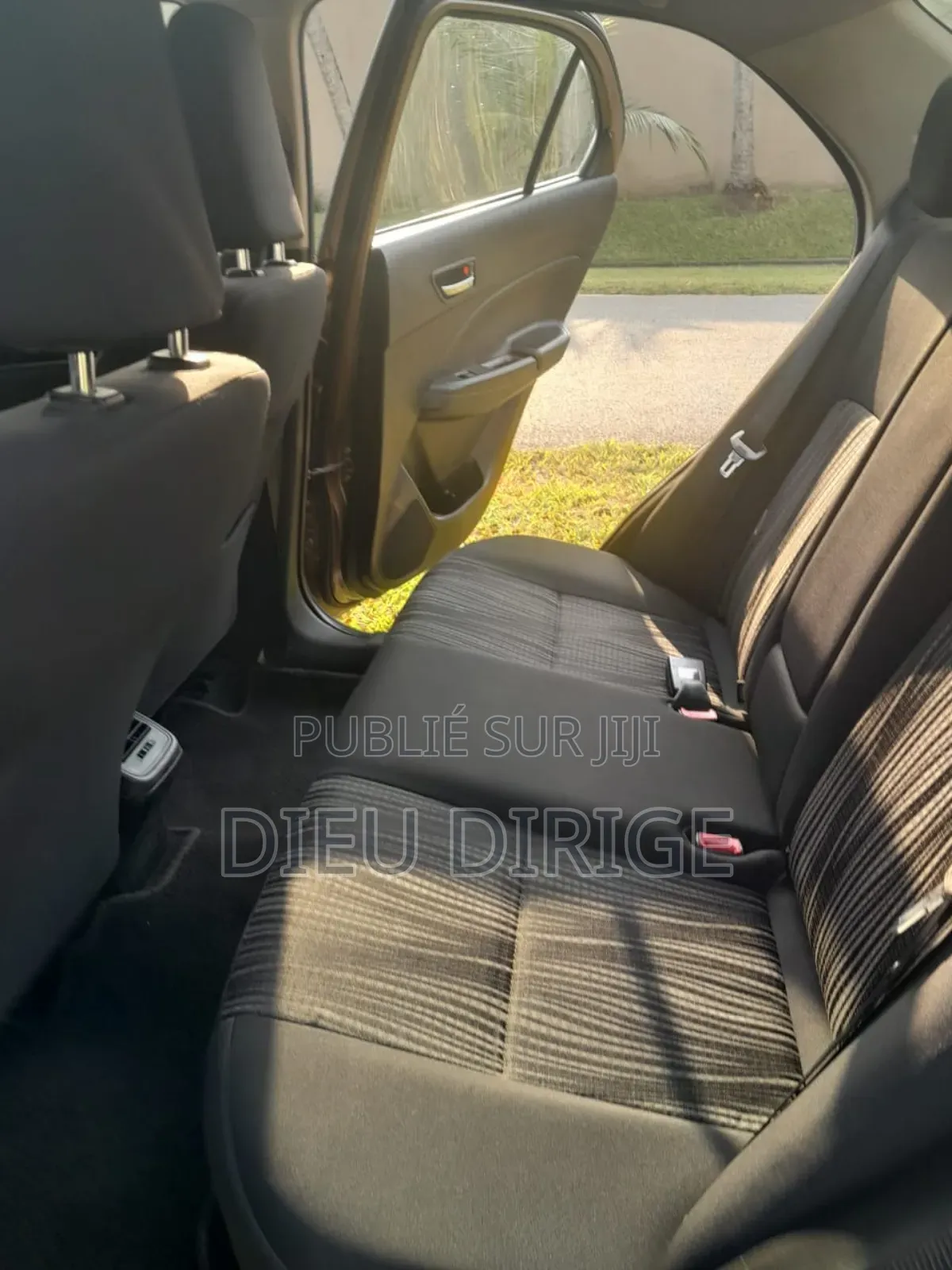 New Suzuki Dzire 2023 Marron