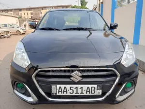 Photo - New Suzuki Dzire 2023 Noir